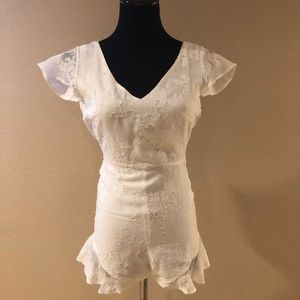 For love and lemons white romper jumpsuit size xs